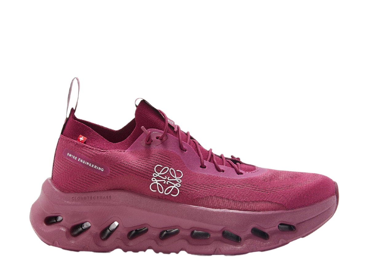 Loewe Loewe Cloudtilt Sneaker In Polyester Beet Red (W)