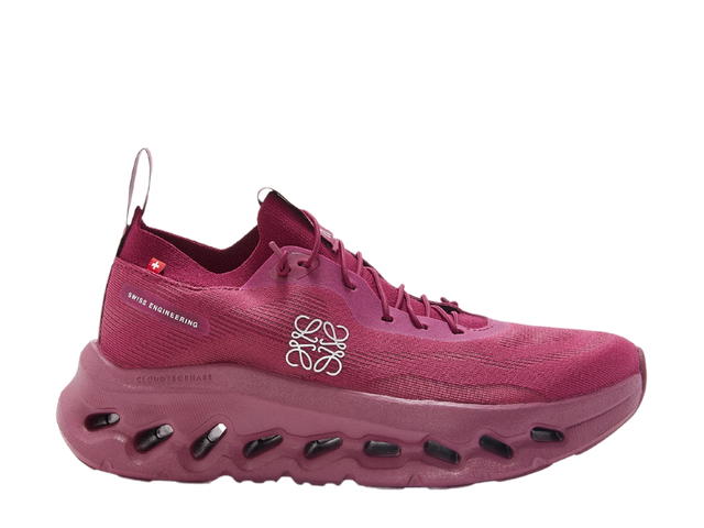 Loewe Loewe Cloudtilt Sneaker In Polyester Beet Red (W) - view 1