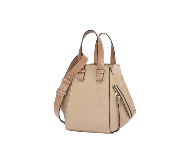 Loewe Loewe Compact Hammock Bag In Soft Grained Calfskin With Gold Metallic Sand - view 1