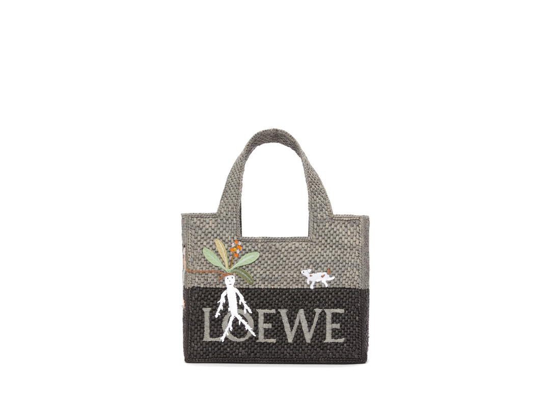 Loewe Loewe Mandragora Small Loewe Font Tote In Raffia With Palladium Metallic Hardware Pearl Grey-Dark Grey
