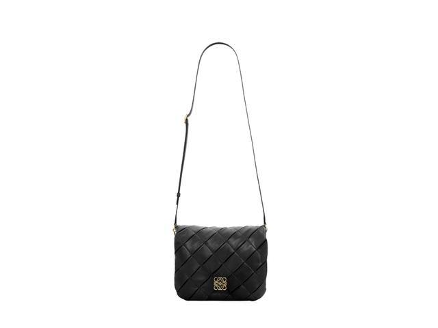 Loewe Loewe Puffer Goya In Pleated Shiny Nappa Lambskin With Gold Metallic Hardware Black - view 3