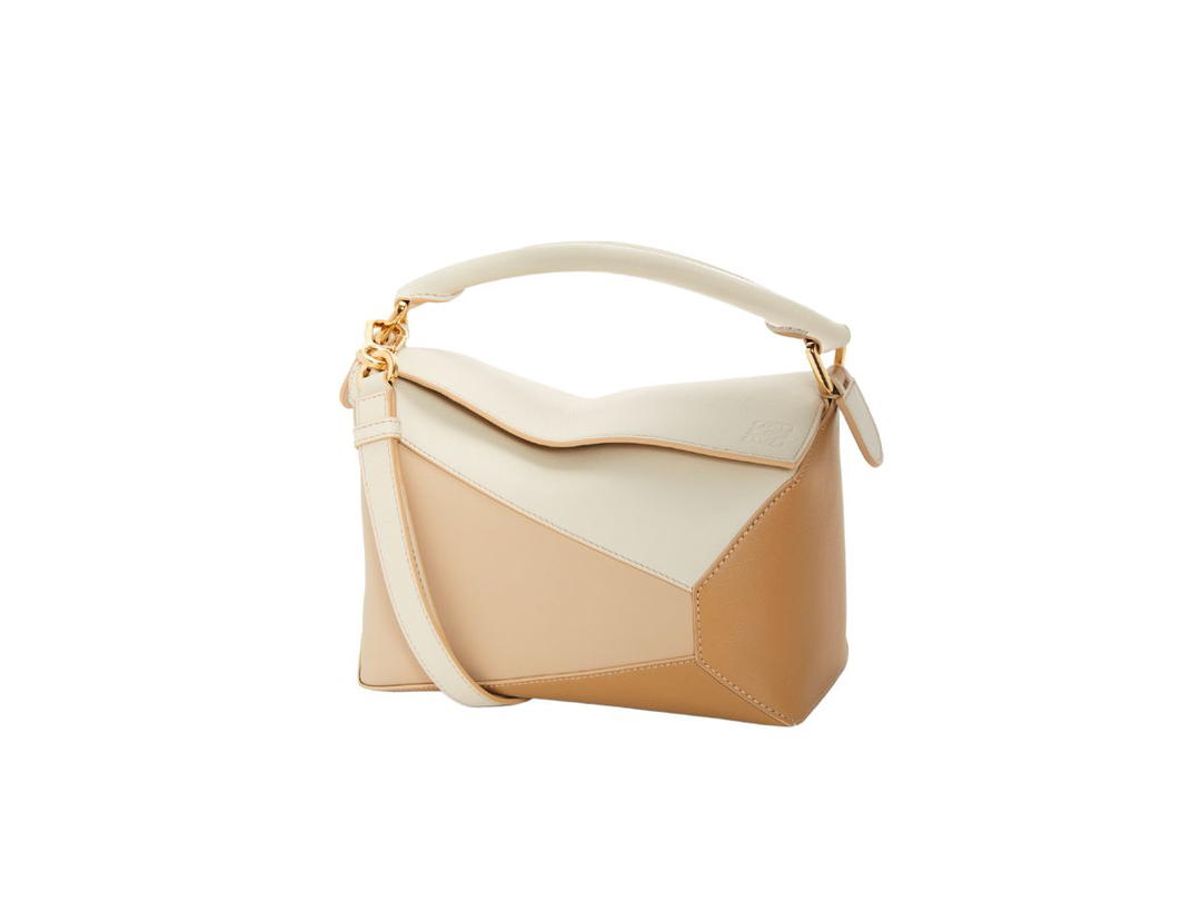Loewe Loewe Small Puzzle Bag In Classic Calfskin Angora-Dusty Beige-Gold