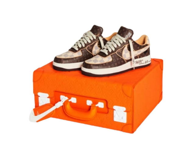 Louis Vuitton Louis Vuitton Nike Air Force 1 Low Monogram Brown Damier Azur - view 3