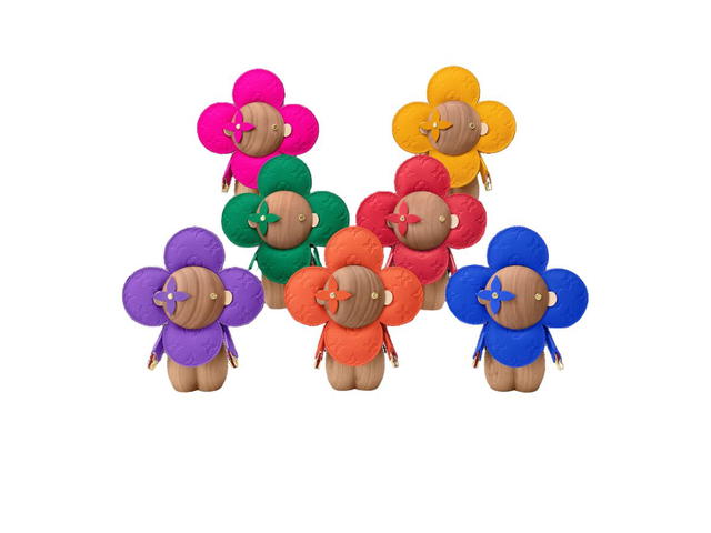 Louis Vuitton Louis Vuitton Colormania Vivienne Doll Pink - view 4