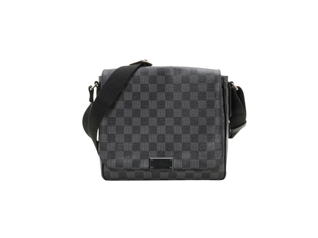 Louis Vuitton Louis Vuitton District MM Messenger Bag