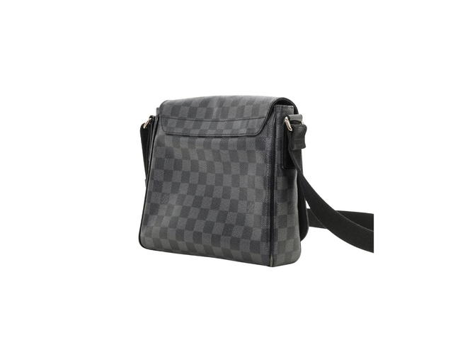 Louis Vuitton Louis Vuitton District MM Messenger Bag - view 2