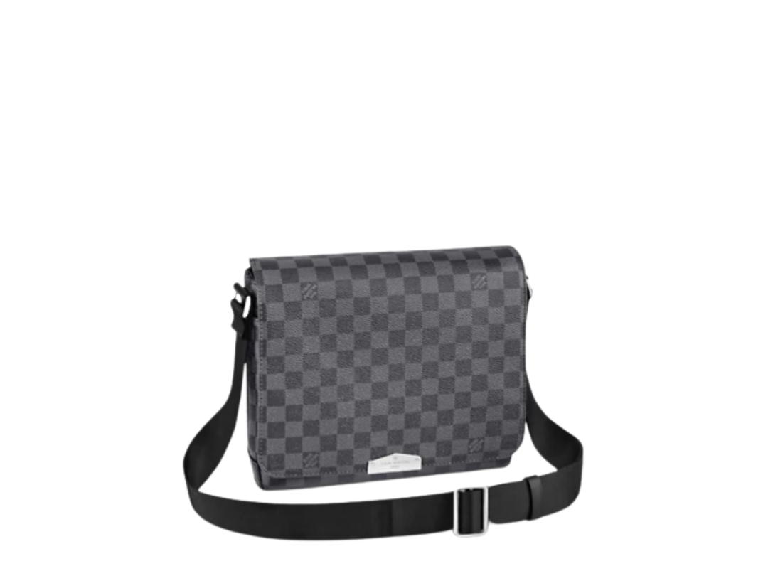 Louis Vuitton Louis Vuitton District PM Messenger Bag