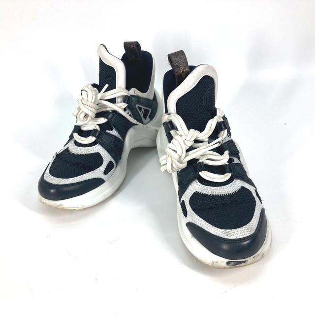 Louis Vuitton LOUIS VUITTON LV Arclight sneakers Shoes Leather Black/White - view 2