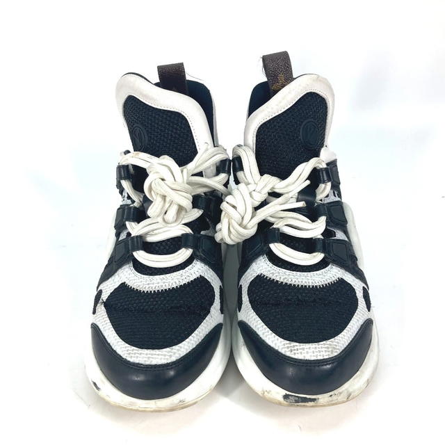 Louis Vuitton LOUIS VUITTON LV Arclight sneakers Shoes Leather Black/White - view 3