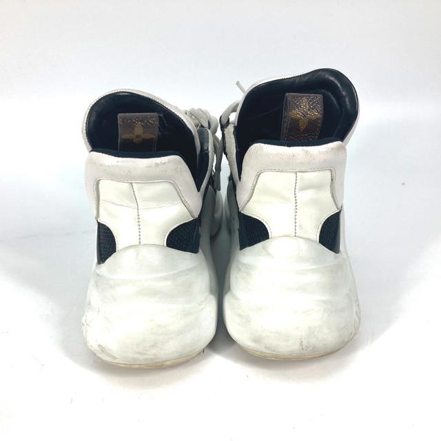Louis Vuitton LOUIS VUITTON LV Arclight sneakers Shoes Leather Black/White - view 4