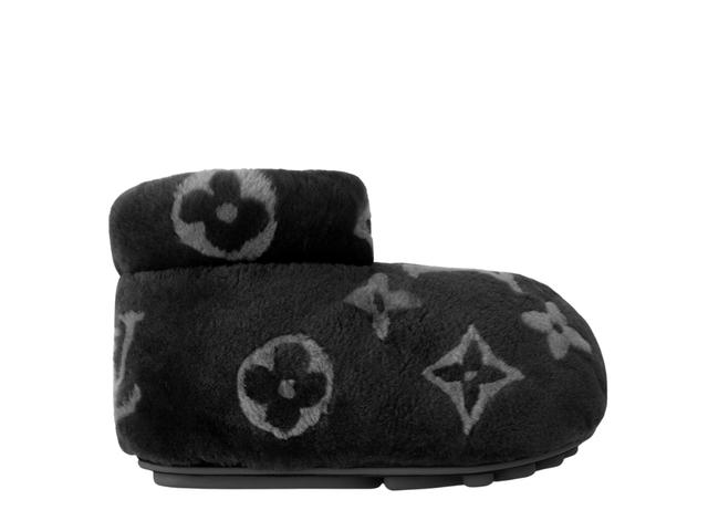 Louis Vuitton Louis Vuitton LV Footprint Low Boots Black - view 1