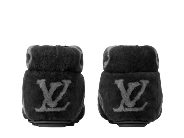 Louis Vuitton Louis Vuitton LV Footprint Low Boots Black - view 3