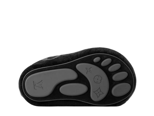 Louis Vuitton Louis Vuitton LV Footprint Low Boots Black - view 4