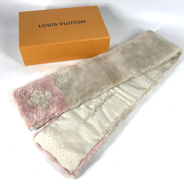 Louis Vuitton LOUIS VUITTON M70873 Fur Tippet Logo Bicolor Echarpes LV in the city Scarf - view 3