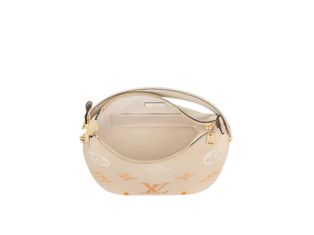 Louis Vuitton Louis Vuitton Marshmallow Handbag - view 3