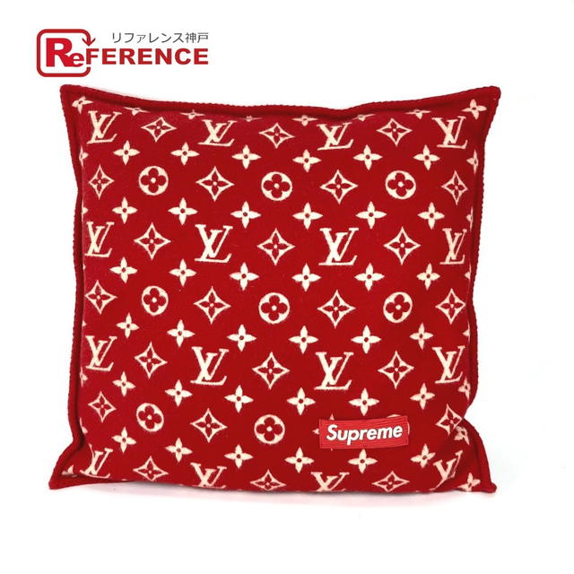 Louis Vuitton LOUIS VUITTON MP1886 SUPREME collaboration Monogram pillow interior cushion - view 1