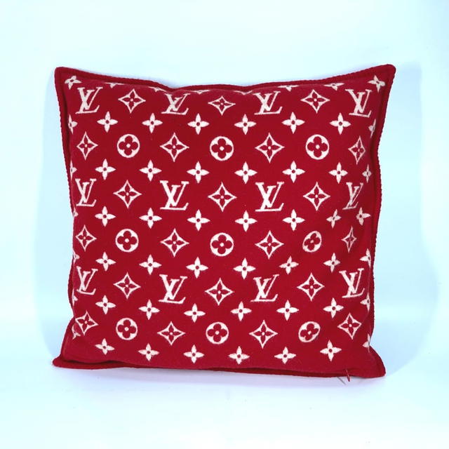 Louis Vuitton LOUIS VUITTON MP1886 SUPREME collaboration Monogram pillow interior cushion - view 3