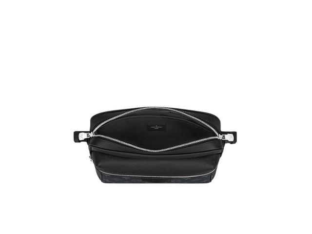 Louis Vuitton Louis Vuitton Outdoor Messenger Bag - view 2