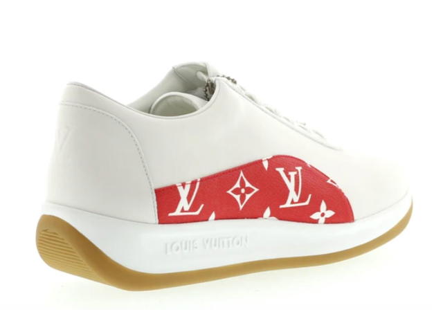 Louis Vuitton Louis Vuitton Sport Supreme White Monogram - view 2
