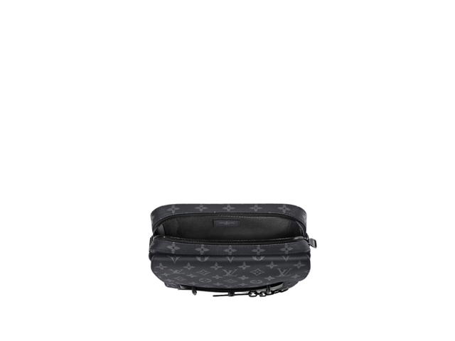 Louis Vuitton Louis Vuitton Steamer Messenger Bag - view 4