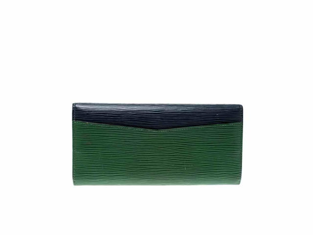 Louis Vuitton Louis Vuitton Wallet - view 3