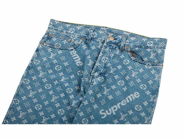 Louis Vuitton Louis Vuitton x Supreme Monogram Jacquard Denim 5-Pocket Jeans - view 2