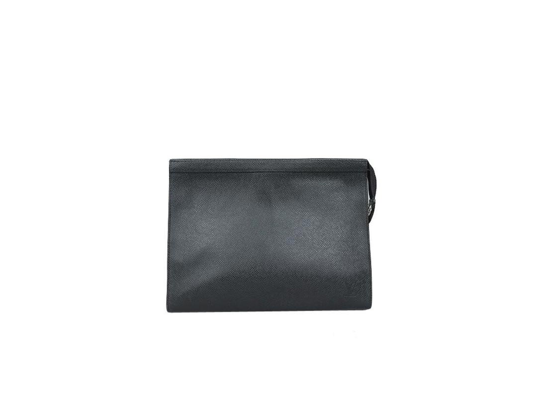 Louis Vuitton Louis Vuitton Taiga Pochette Voyage MM Clutch Bag Black
