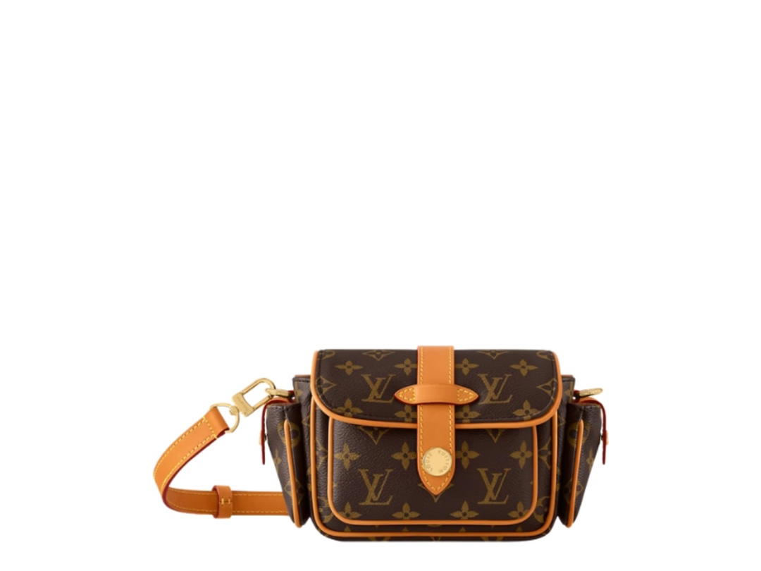 Louis Vuitton Louis Vuitton Cargo Wearable Wallet Monogram Archive