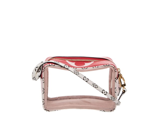Louis Vuitton Louis Vuitton Monogram Giant Beach Pouch Rouge - view 3