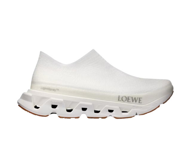 Loewe Loewe X On LightSpray Cloudmonster White - view 1