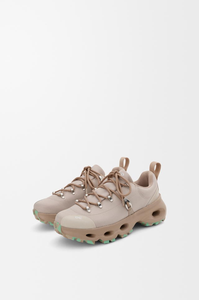 Loewe Loewe x On Cloudsolo Hiker Sand - view 2