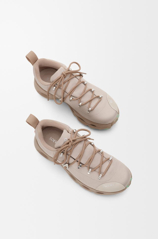 Loewe Loewe x On Cloudsolo Hiker Sand - view 3