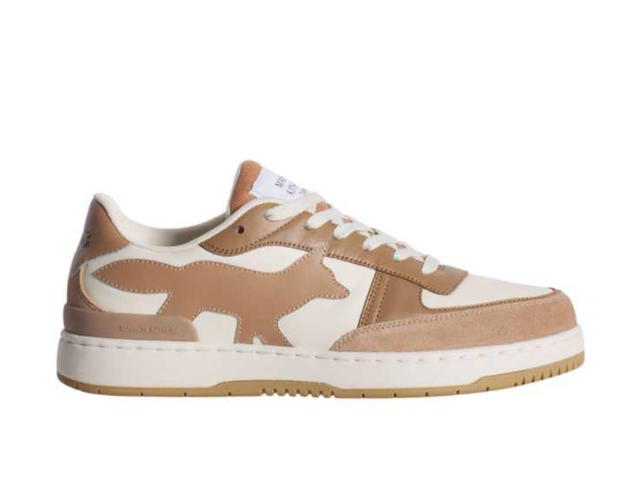 Maison Kitsune Maison Kitsune Chiru Trainers Latte/Sepia - view 1