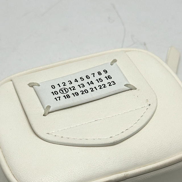 Maison Margiela Maison Margiela S56WB0013 Gram slam Mini bag Hip bag -Waist Pouch Leather White - view 5