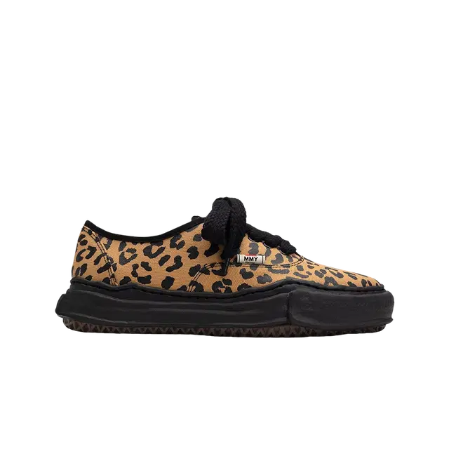 Maison Mihara Yasuhiro Maison Mihara Yasuhiro Baker OG Sole Leopard Canvas Low-top Sneakers Brown - view 1