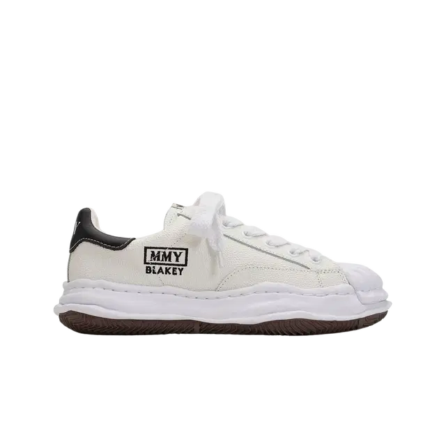 Maison Mihara Yasuhiro Maison Mihara Yasuhiro Blakey OG Sole Embossed Leather Low-top Sneakers White - view 1