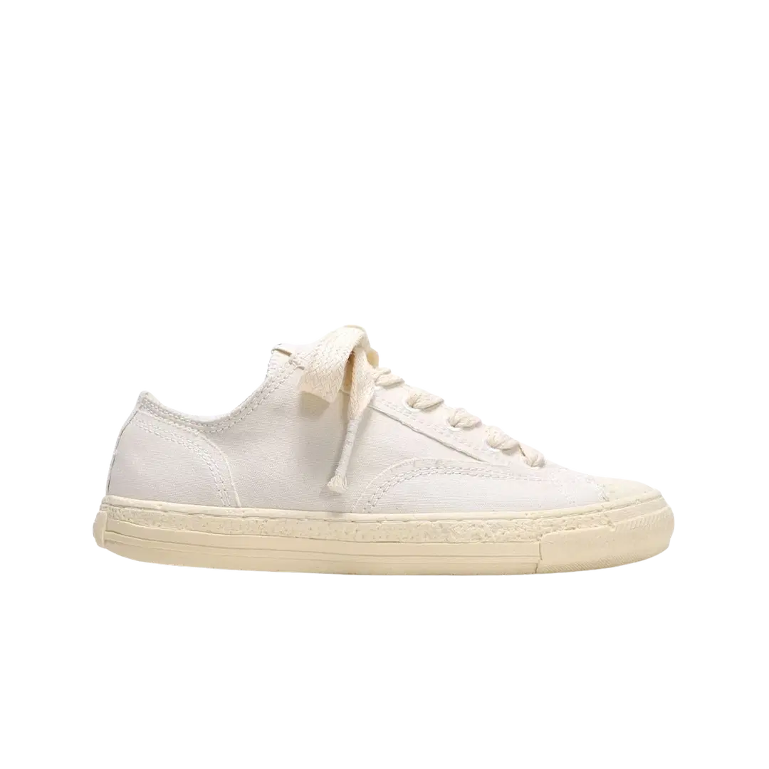 Maison Mihara Yasuhiro Maison Mihara Yasuhiro General Scale Past Sole 6-Hole Low-top Sneakers White