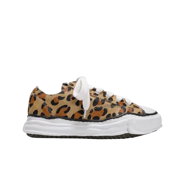 Maison Mihara Yasuhiro Maison Mihara Yasuhiro Peterson OG Sole Calf Hair Low-top Sneakers Leopard - view 1