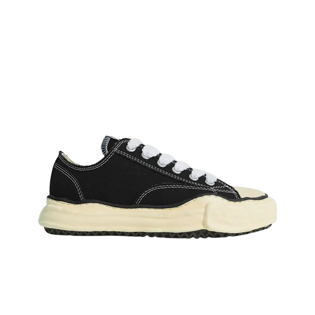 Maison Mihara Yasuhiro Maison Mihara Yasuhiro Peterson OG Sole Canvas Low-top Sneakers Black