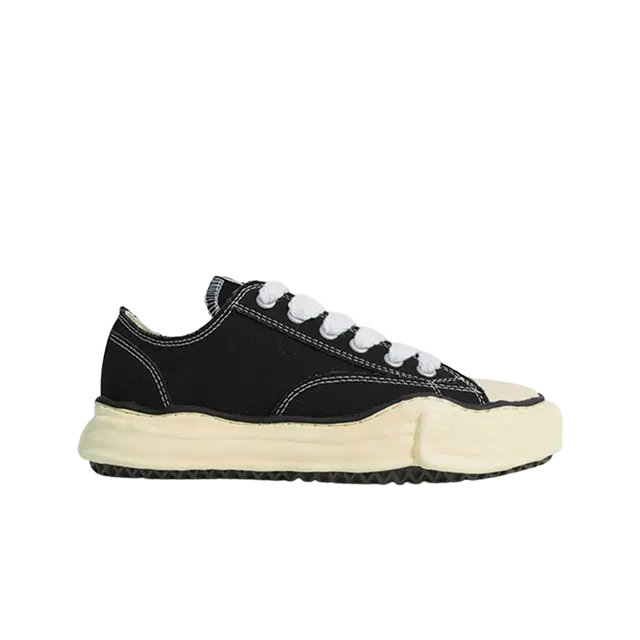 Maison Mihara Yasuhiro Maison Mihara Yasuhiro Peterson OG Sole Canvas Low-top Sneakers Black - view 1