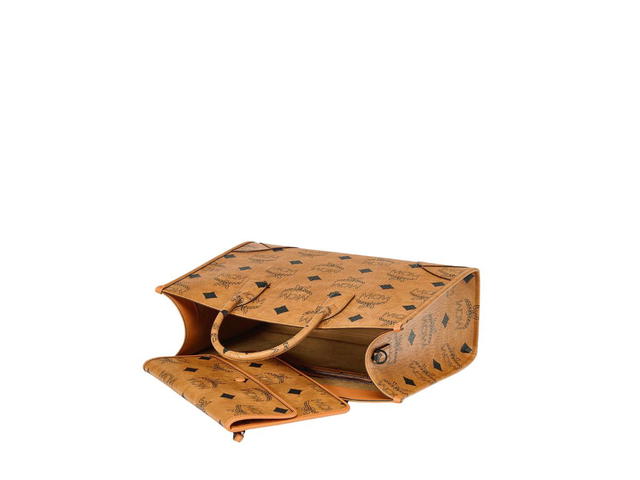 MCM MCM München Tote In Maxi Visetos With Matte Black Metal Hardware Cognac (Large) - view 3