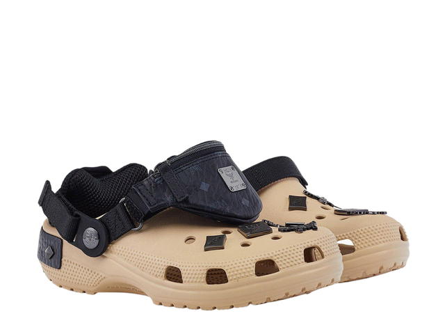 MCM MCM x CROCS Classic Clog Belt Bag Bracelet Beige Irish Cream - view 3