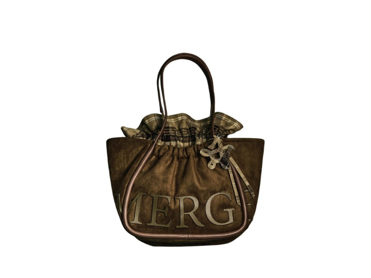 Merge Merge Featuring A Day Bag Medium Phahonyothin Forest