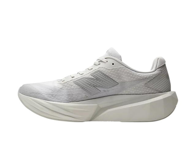 New Balance New Balance FuelCell Rebel v5 Grey Matter Silver Metallic - view 2