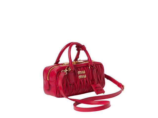 Miu Miu Miu Miu Arcadie Matelassé Nappa Leather Bag With Metal Lettering Logo And Gold-Tone Hardware Red - view 2