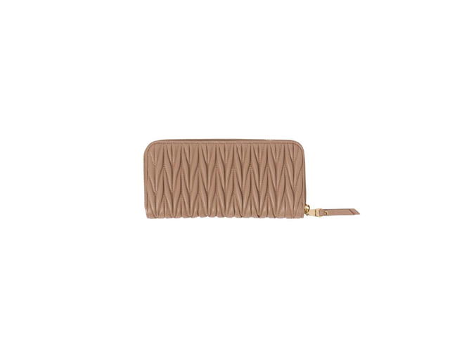 Miu Miu Miu Miu Large Matelassé Nappa Leather Wallet With Metal Lettering Logo Cameo - view 3