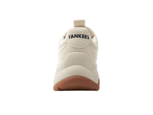 MLB MLB Big ball Chunky Embo New York Yankees Cream - view 3