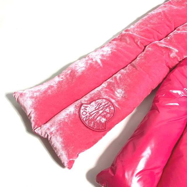 Moncler MONCLER Down velor logo  Scarf Rayon / silk pink Unused - view 3