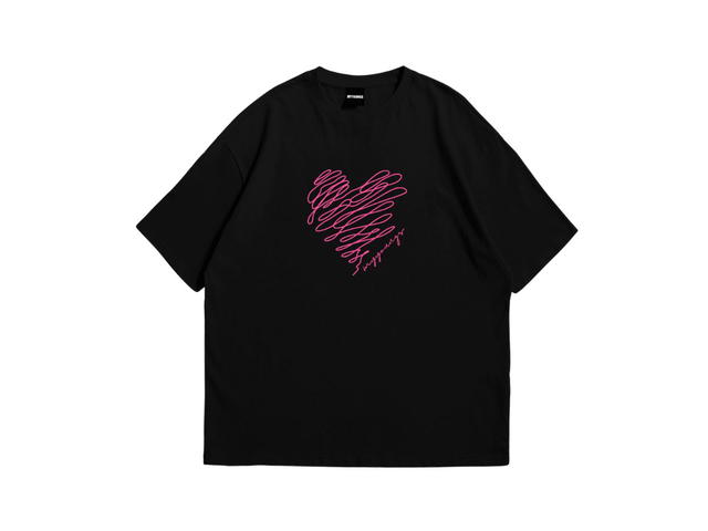 Myyoungs Myyoungs Pink Heart Oversized T-Shirt Black - view 1