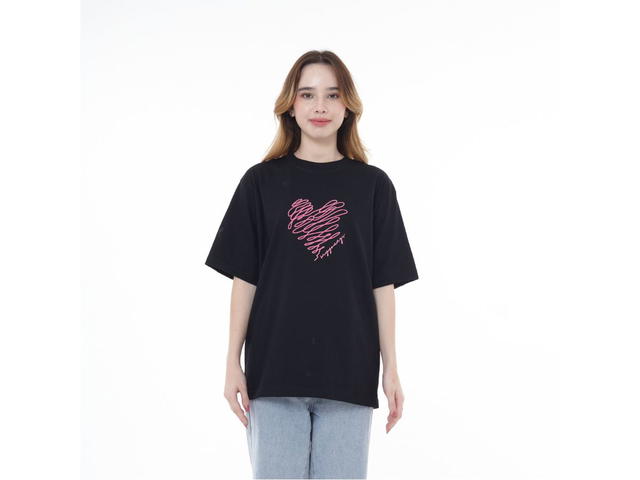 Myyoungs Myyoungs Pink Heart Oversized T-Shirt Black - view 2